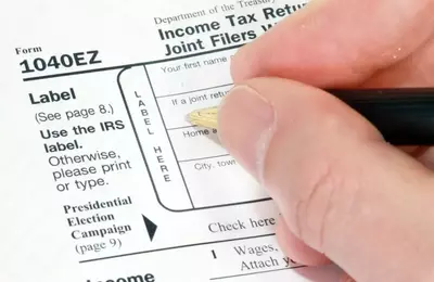 Understanding Form 1040EZ: A Simplified Tax Return Option