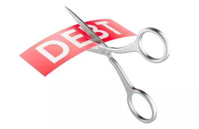 CION Investment Corp's Common Stock: Unattractive Amidst Underperformance and Leverage Concerns