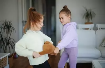 Parent's Dilemma: Navigating Friendship Challenges