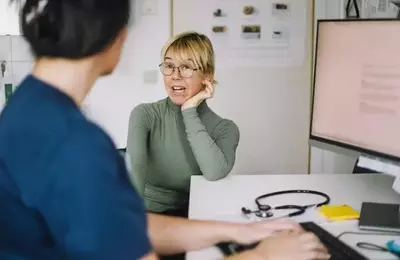Preparing for Your First Perimenopause Consultation: Essential Advice from Gynecologists