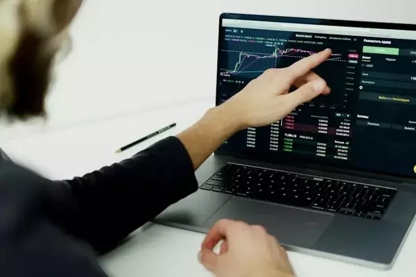 Jim Cramer's Insights on Capital One's Market Resilience