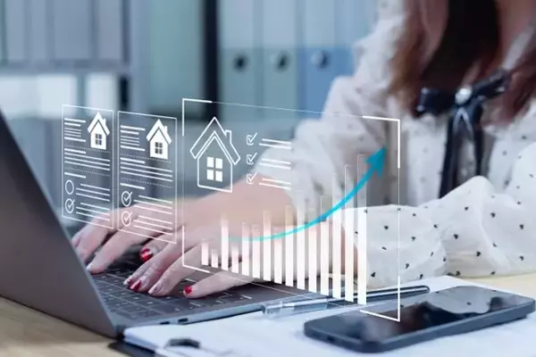 Service Properties Trust: Assessing the Turnaround Potential of a Dual-Business REIT